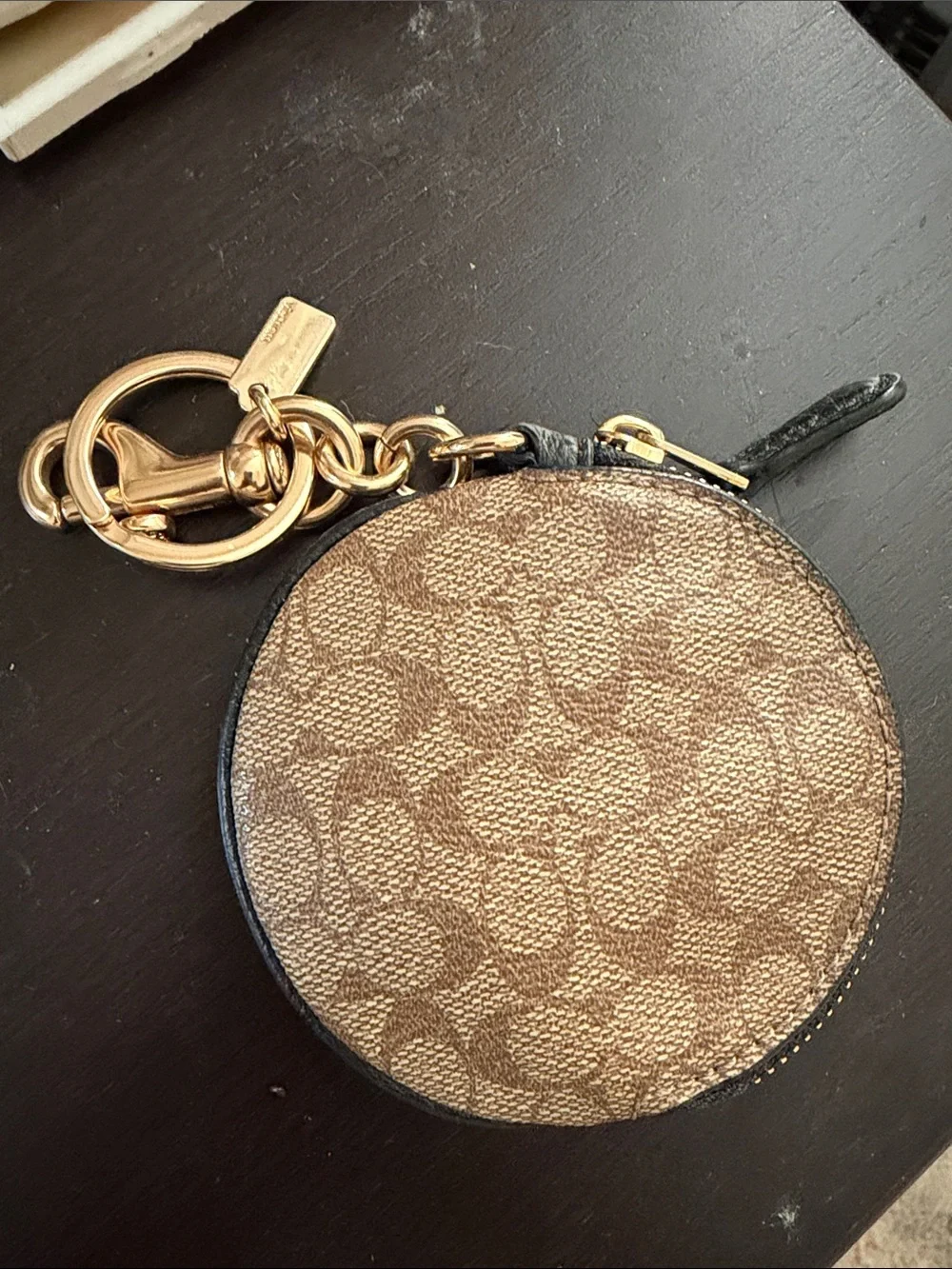 COACH x Jean Michel Basquiat Crown Round Coin Pouch Keyring - Brown